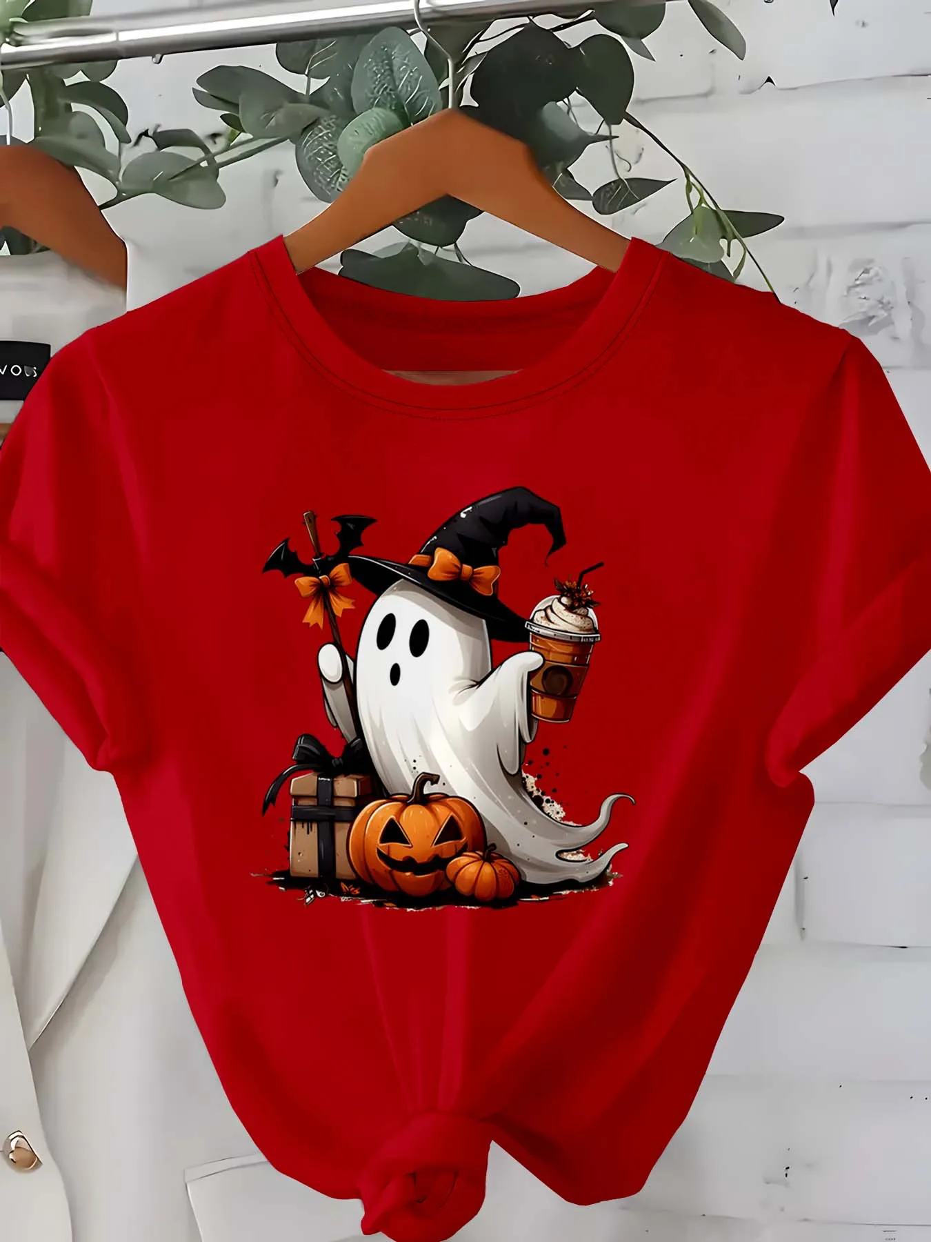 

Plus Size Stylish Ghost With Witch Hat Pumpkin Drink Design Trendy Outfit