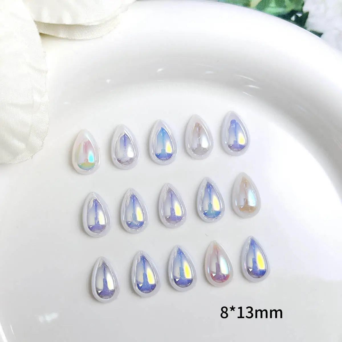 

100Pcs Dazzling Flat Bottomed Droplet Shaped Nail Charms 3D Glossy Simulation Pearl Nail Art Decoration Parts For DIY Crafts