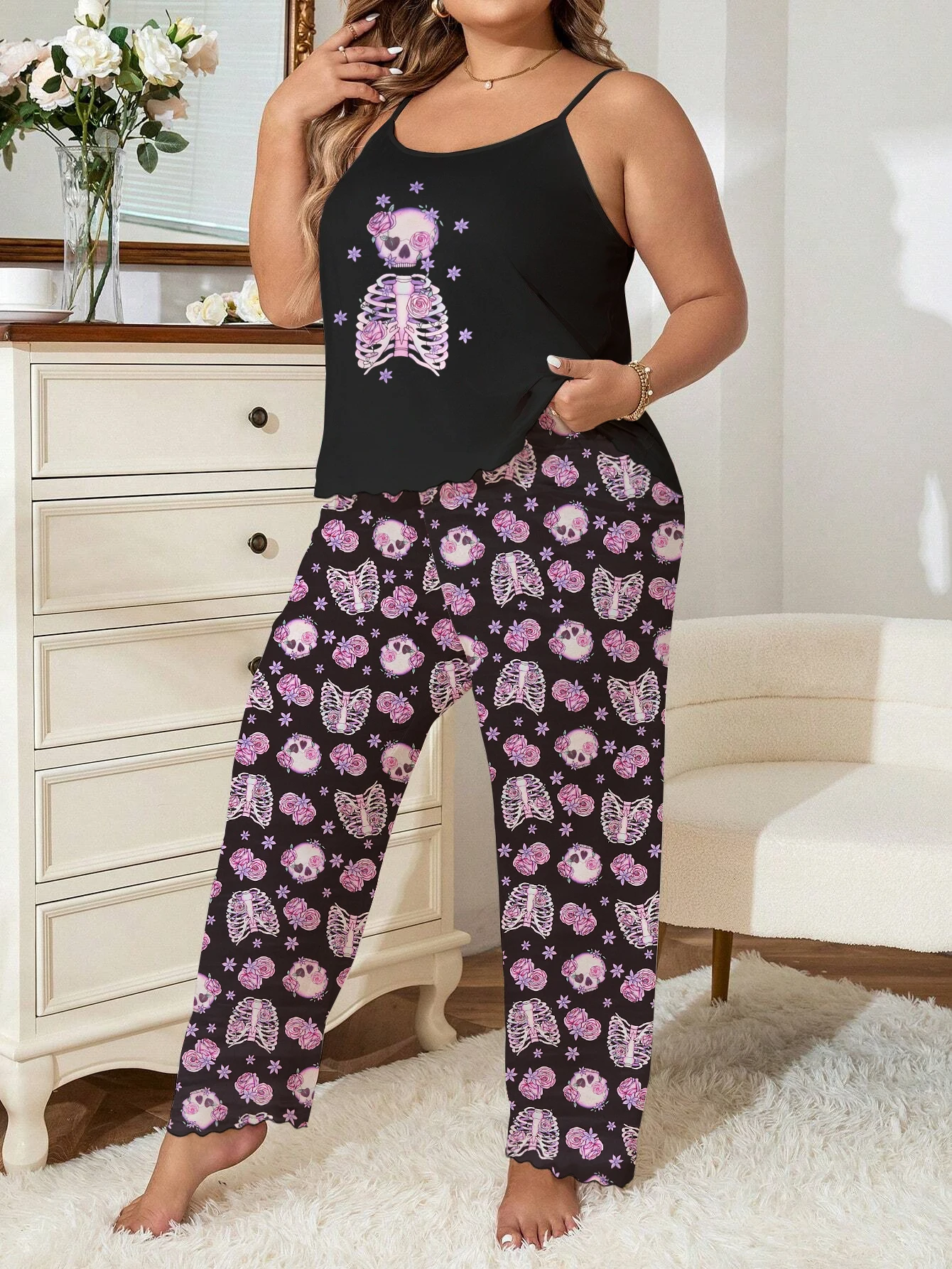 Summer plus women\'s sleepwear Halloween cartoon printed camisole top cropped pants two-piece home outfit