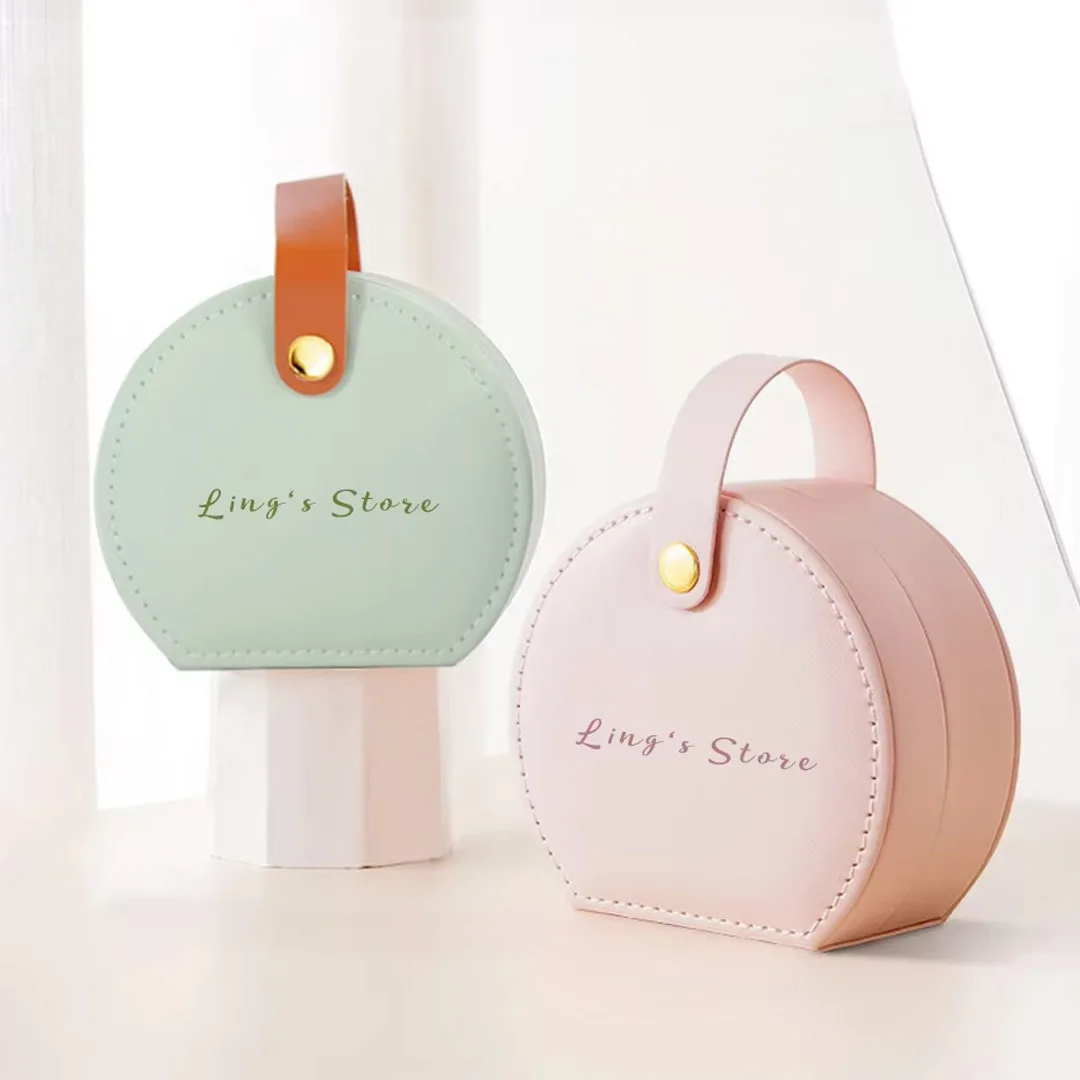 Рисунок 6 - полукруглые конфеты с логотипом