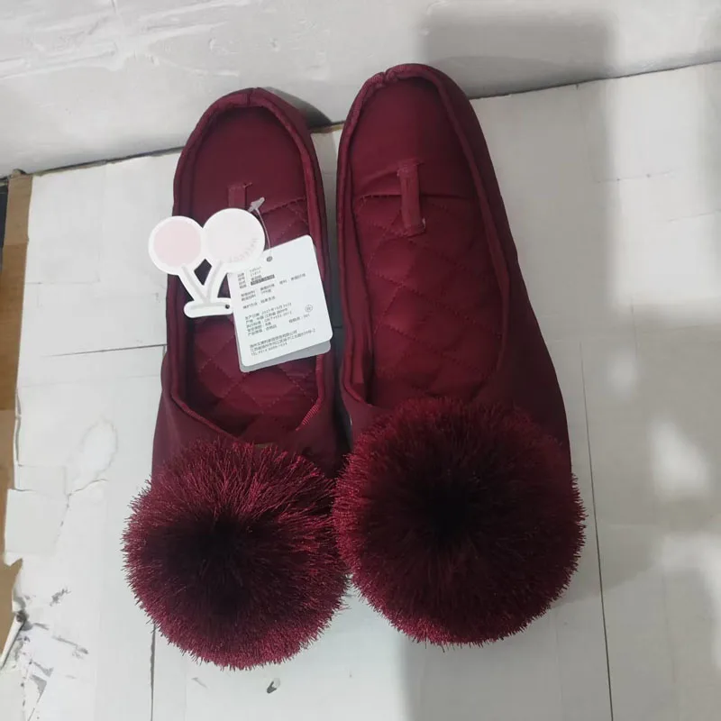 Thumbnail 4 - #61 Best Canvas Shoes to Buy In 2026