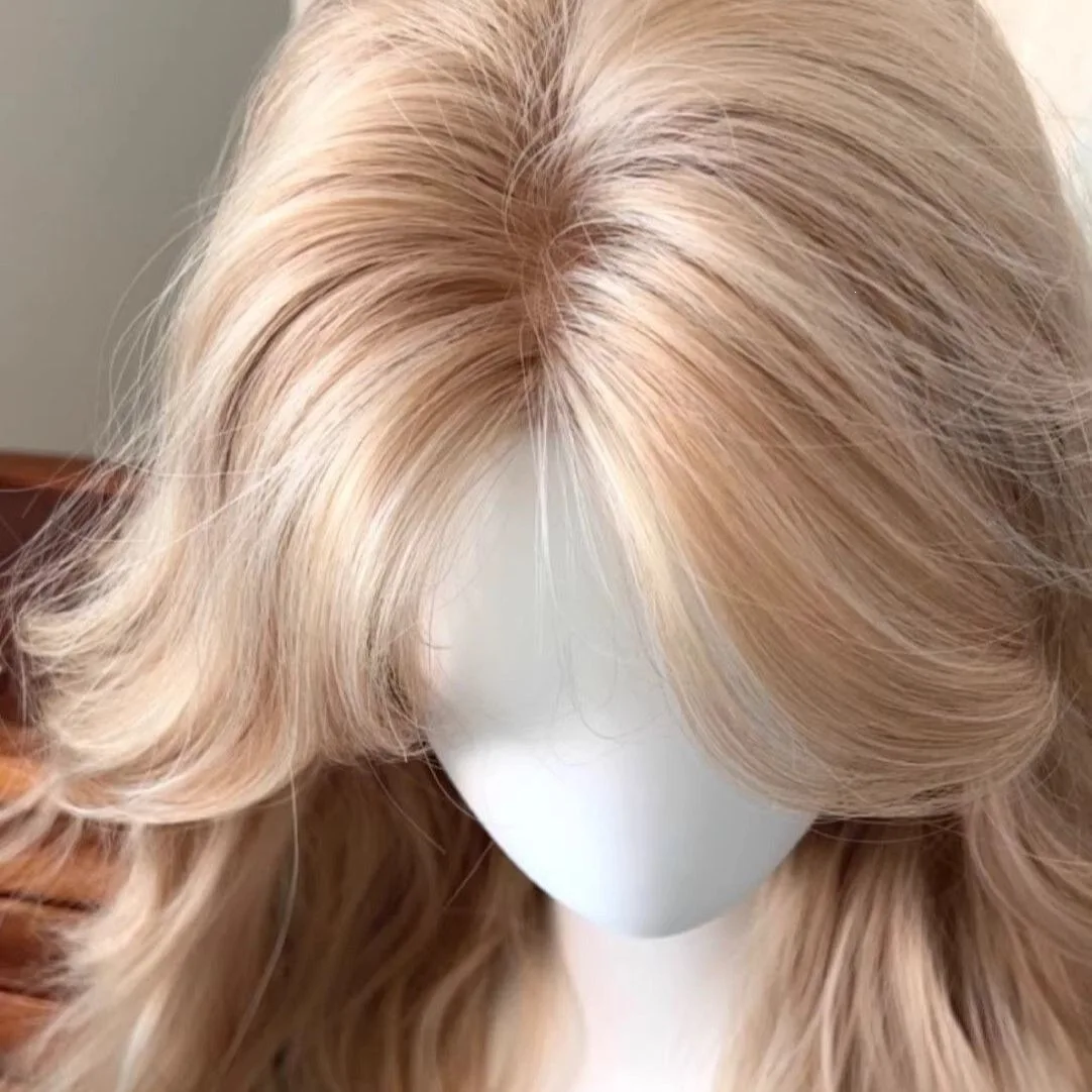 Creamy Blonde Long Wavy Wig with Natural Hairs Bangs Synthetic Wig Wavy Wig Heat Resistant For Lolita-Girl Daily Cosplay Style