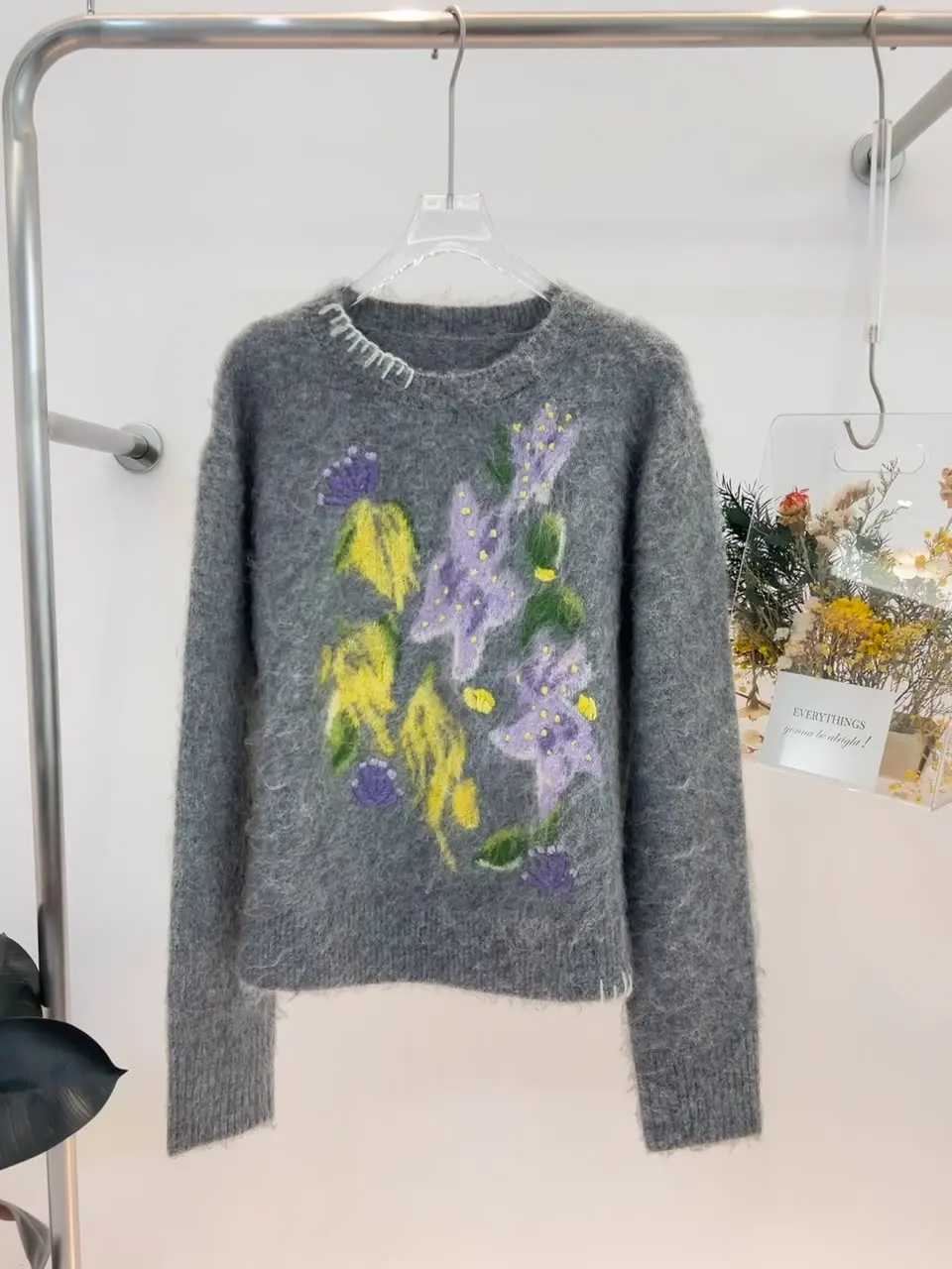 Autumn 2024 New Alpaca Blended Two-color Flower Intarsia Velvet Loose Sweater for Women