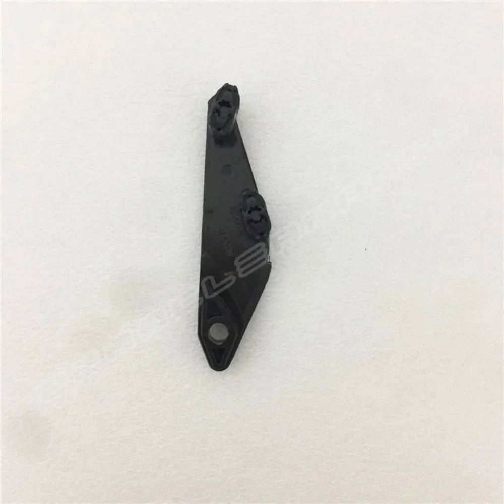 Panoramic Sunroof Sliders Bracket Assembly Movable Triangle Screws Left Right for Kia Sorento Sportage R for Hyundai Ix35 1pc