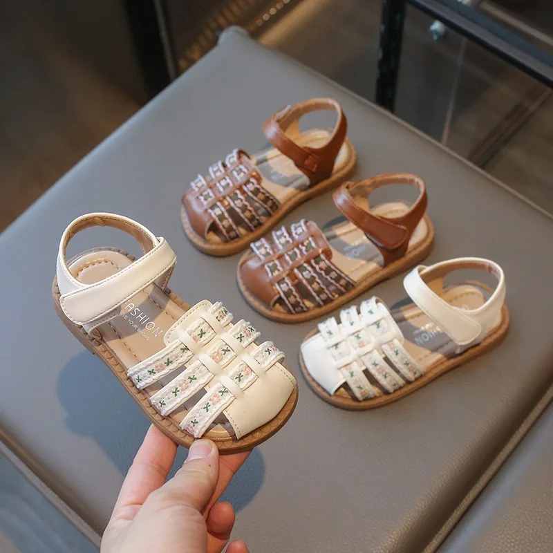 Girls' Sandal 2026 New Casual Children's Sandals Anti-collision Comfortable Girls Shoes Versatile Beach Sandals Kids Shoe