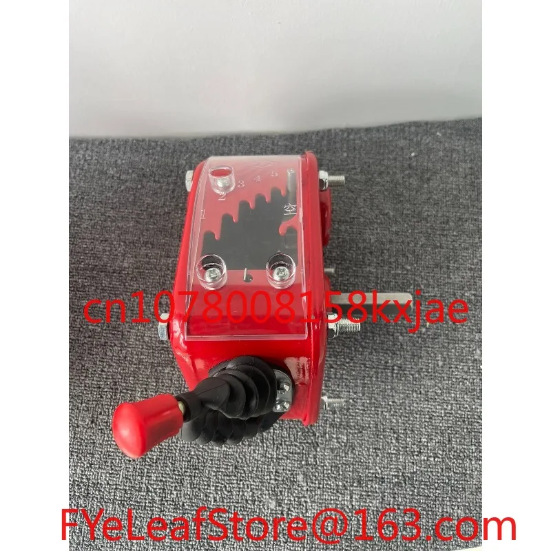 Six-speed gearbox governor for fertilizer box of wheat and bean sorghum seeder