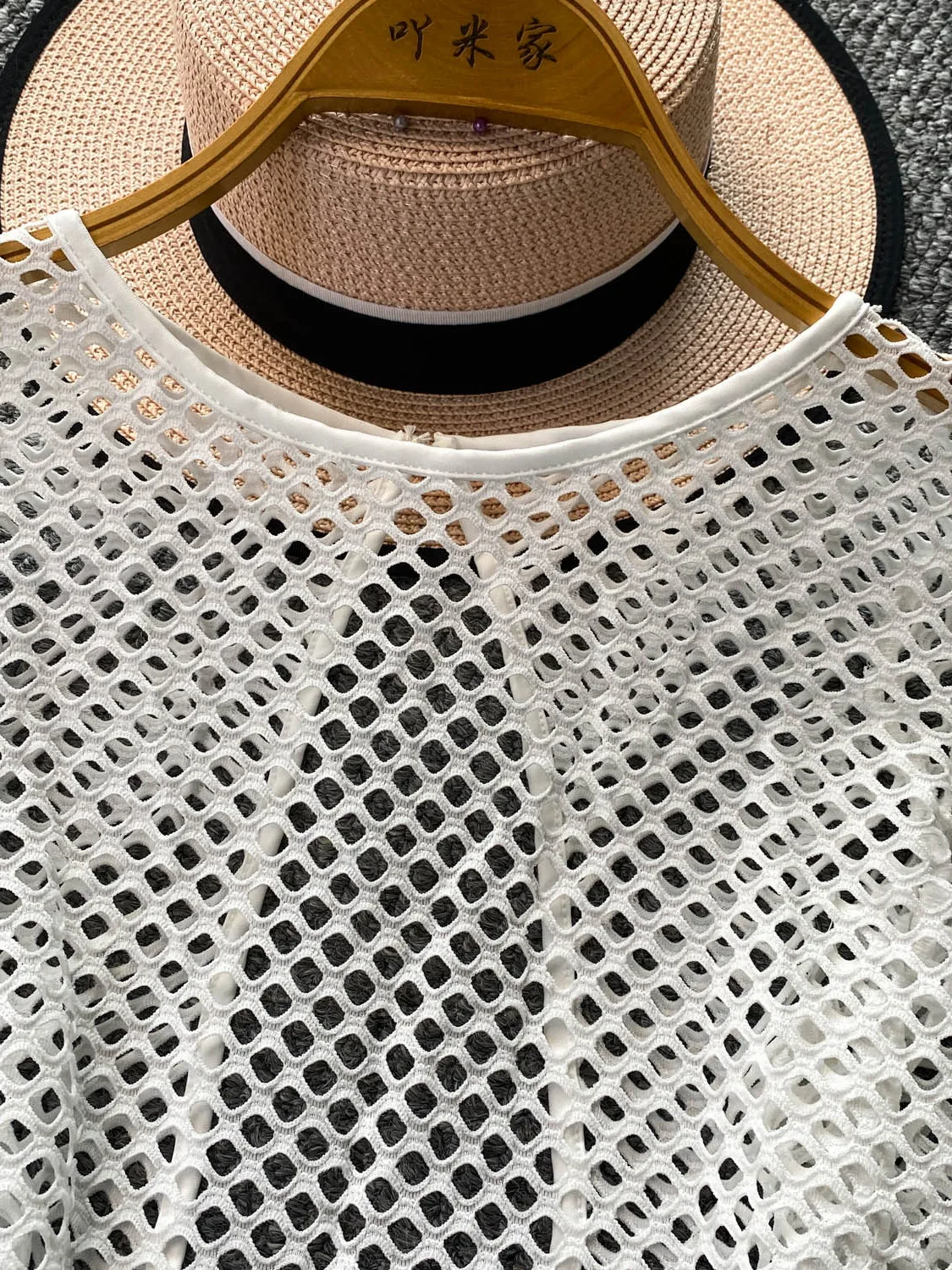 Sexy Hollow out round Neck  Swimsuit Women's Summer Outerwear Design Unique White Swimwear Fashionable Commute