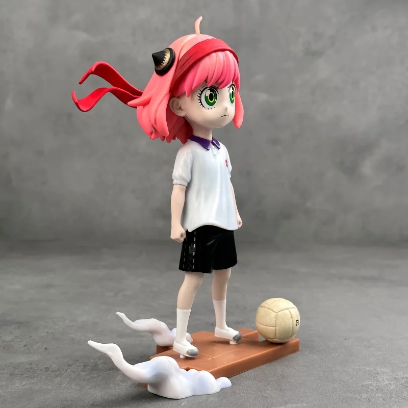 Spy×Family Anime Anya Cos Sepak Bola Bayi Versi Q Figur Aksi Anak Perempuan Lucu Patung Model Koleksi untuk Dekorasi Hadiah Ulang Tahun