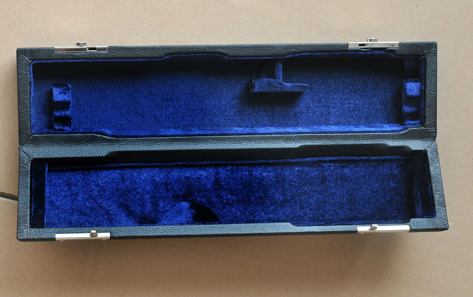 Excellent 16 Holes Flute Case Flute Box Strong Round Body