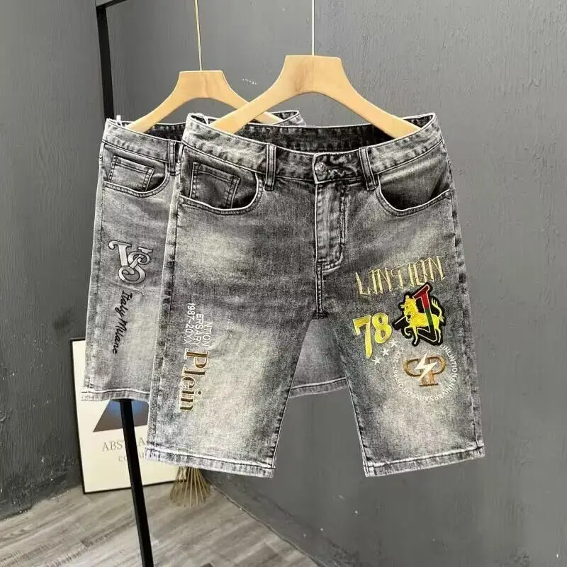 Summer Harajuku Korean Casual Denim Luxury Clothing Designer Embroidered Knee-length Jeans Shorts for Men Boyfriend Short Jeans