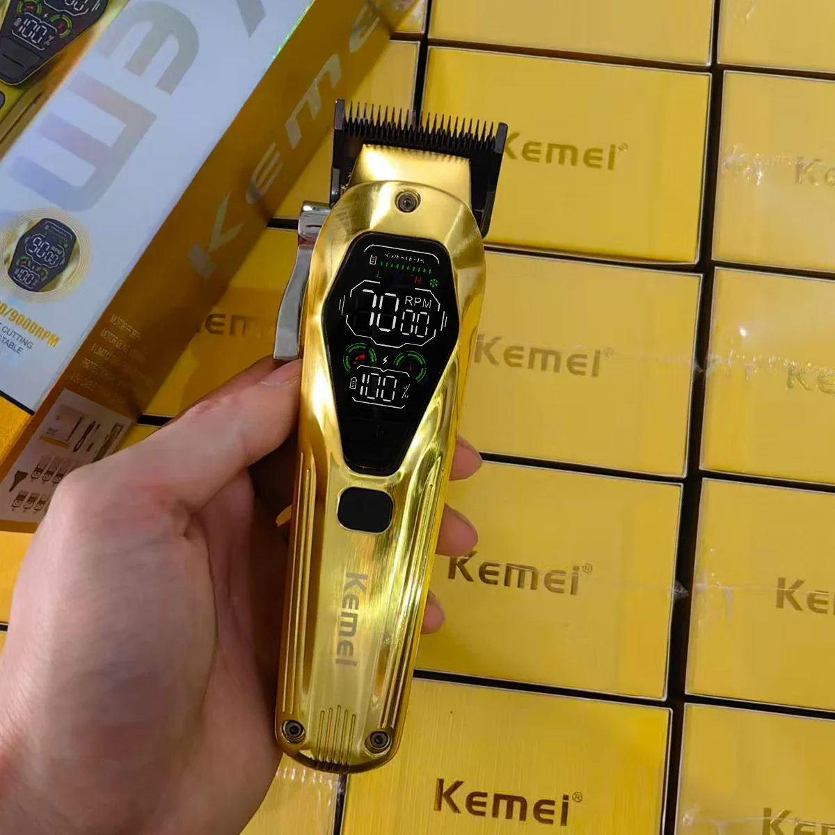 Kemei KM-1698 مقص الشعر للرجال 9000 دورة في الدقيقة 10 واط عالية الطاقة كامل المعادن DLC شفرة LED عرض المهنية قص الشعر المتقلب