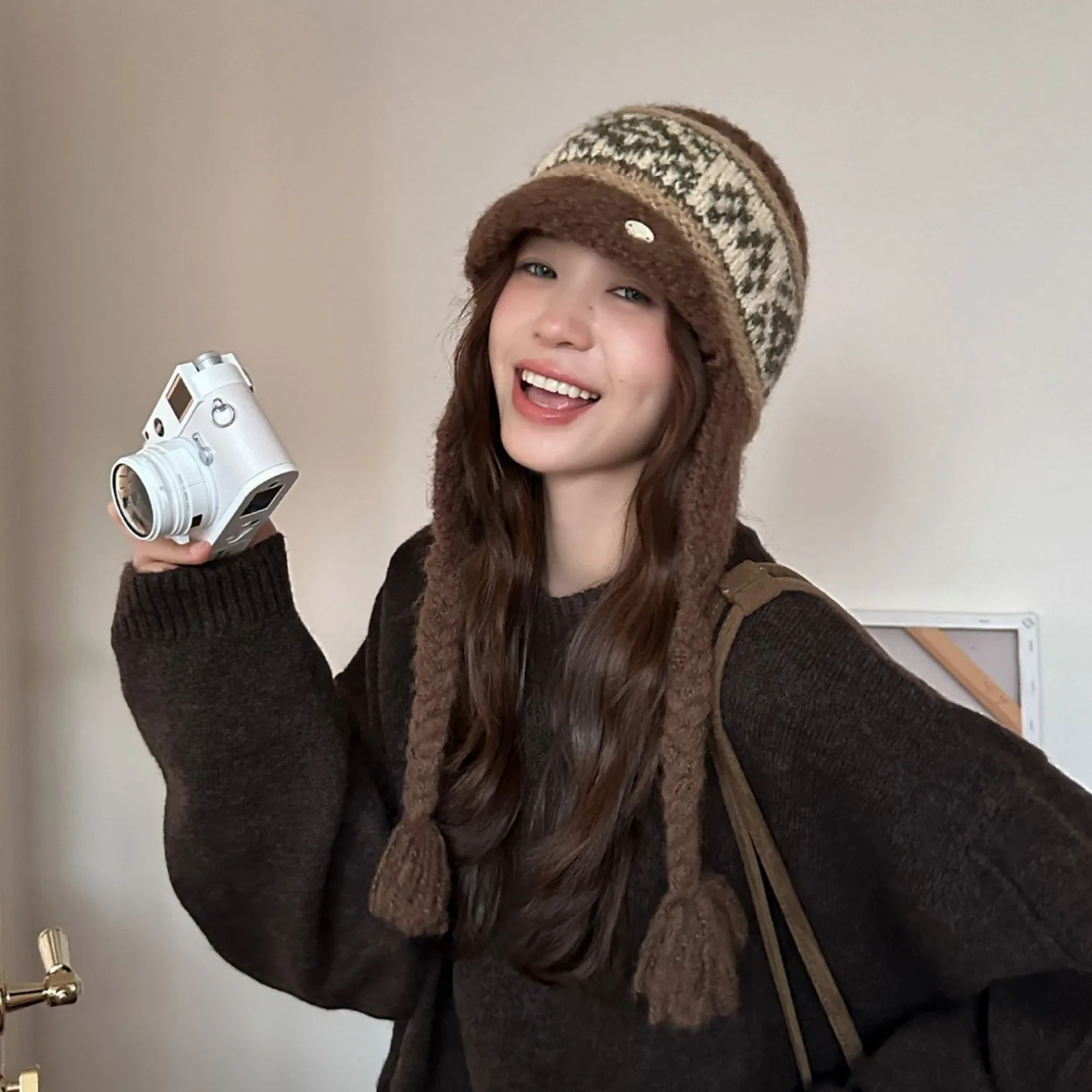 Winter Vintage Trapper Aviator Hats for Women Earflap Warm Knitted Cap Ear Protection Outdoor Skiing Protectors Hat Gorro Ruso