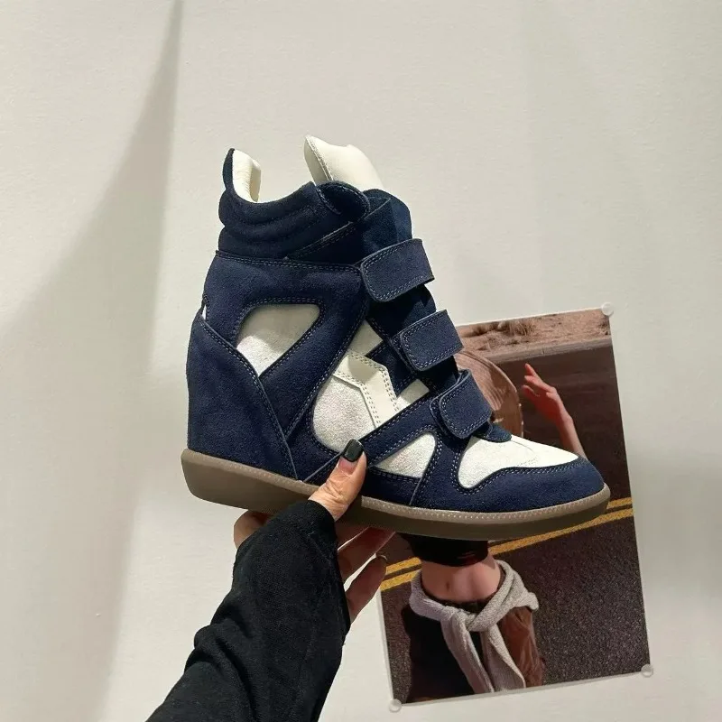 Damen-Stiefeletten 2026 Neu Echtes Leder 8CM Versteckter Absatz Damen-Plateau-Sneaker Modisches Farbblock-Design Damenschuhe