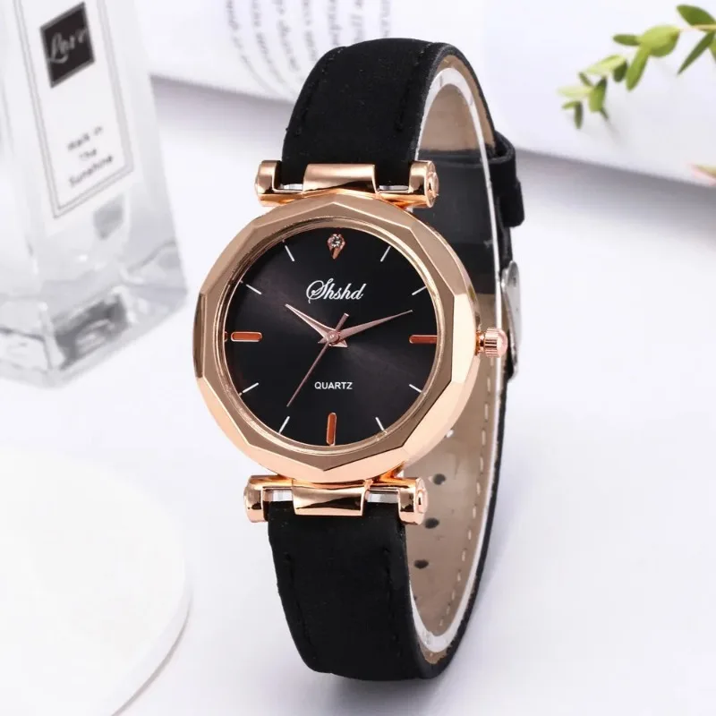 Mode Frauen Casual Leder Band Quarz Armbanduhren Luxus Strass Uhr Hohe Qualität Kleine Zifferblatt Armbanduhr für Frauen