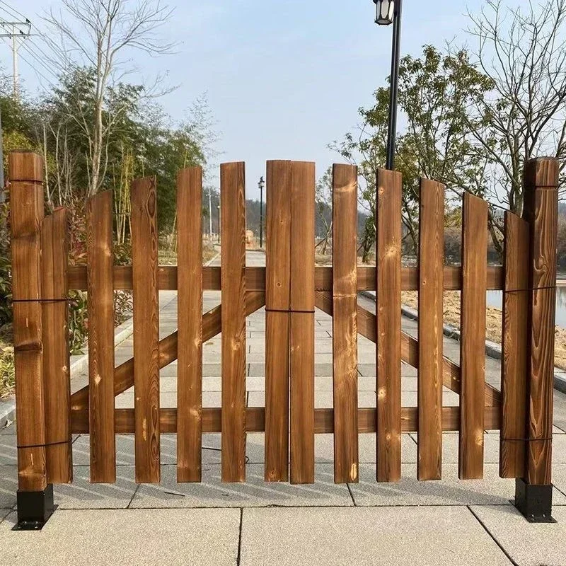 Outdoor anticorrosive wood fence Solid wood fence door Single and double door garden courtyard park fence wall partition decorat