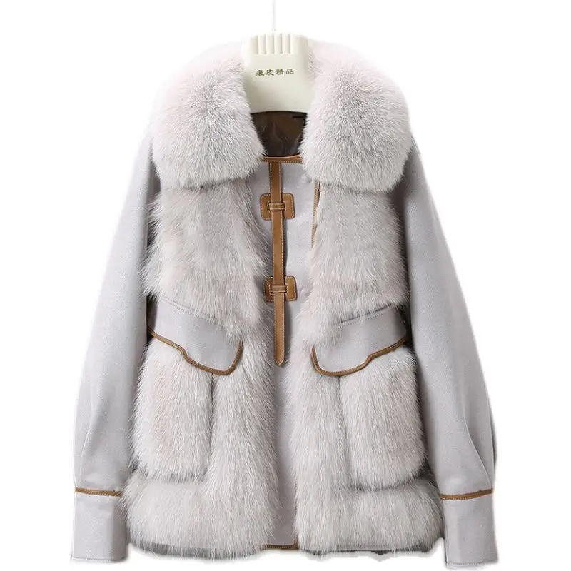 

Fox Fur Women's Whole-skin Slim Coat is Young And Fashionable And Loose The New Explosion Down School Overcomes The Suede Tide