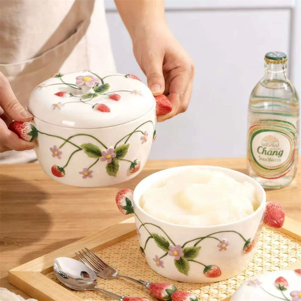 Cute Hand-painted Strawberry Storage Jar Kitchen Accessories Snack Oil Jar Embossed Household Products Storage Jar With Lid
