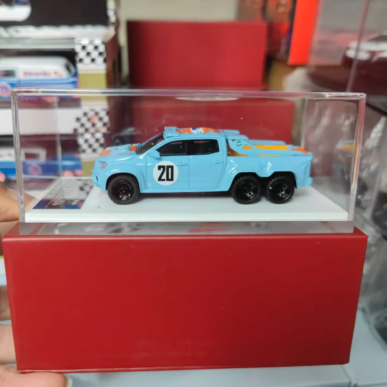 

TNT~Model 1/64 Scale Resin Car Model