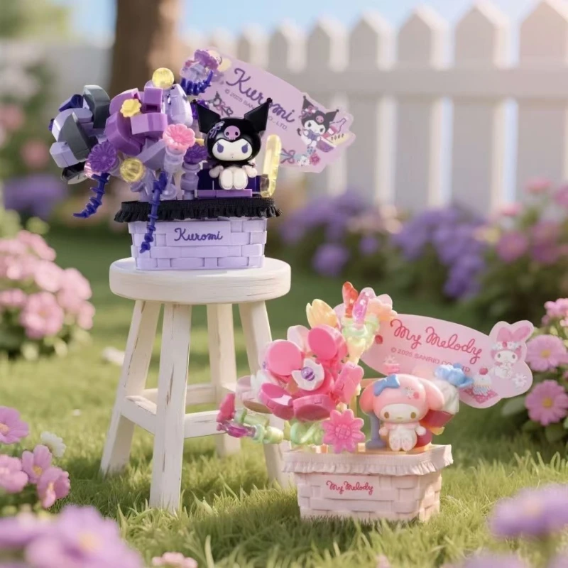 

Sanrio Secret Flower Building Block Hello Kitty Kuromi My Melody Pochacco Splicing Model Ornaments Educational Toy Gift