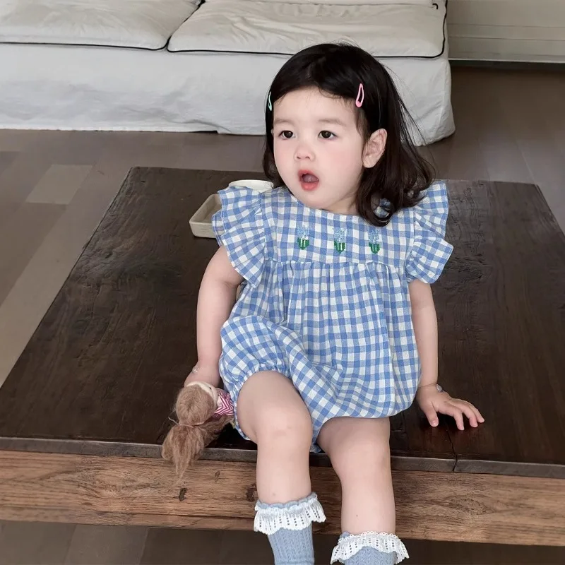

Girls Summer Thin Plaid Fly Sleeve Bib Overall Baby Clothes Cotton Baby Walking Jumpsuit Girl's Sweet Plaid Bag Fart Clothes