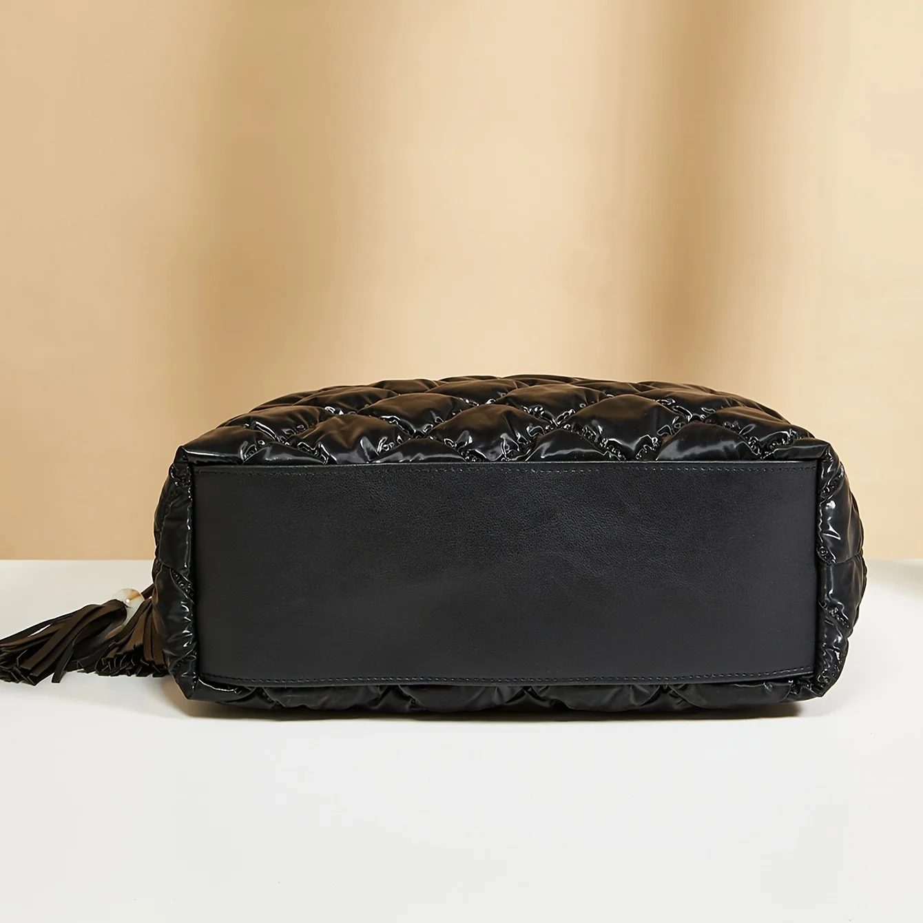 Vintage große Kapazität karierte Schulter-Damentasche 2024 Herbst/Winter neue Freizeithandtasche Pendler-Einkaufstasche