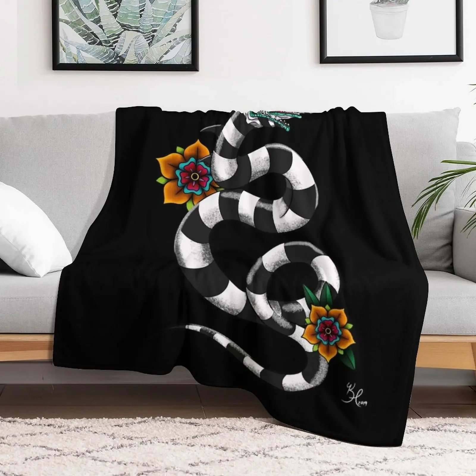 SANDWORM Throw Blanket Soft Big Furry Blankets