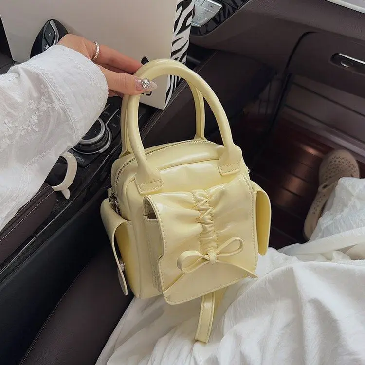 

Осень 2025: 240, новая модная ниша, повседневная сумка через плечо на молнии, средний размер, весенняя сумка из искусственной кожи