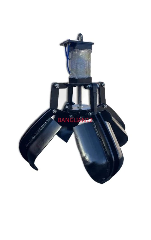 Small pneumatic four claw grab bucket for underwater mud removal in manholes, capable of grabbing hard mud