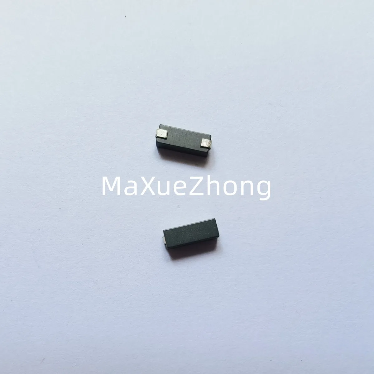 

Original new 100% filtered magnetic flux SMB-853025 8.5x3.1x2.54mm 60-90R 6A inductor