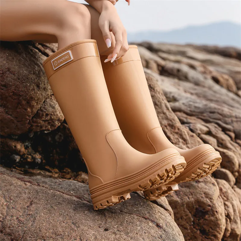 Extra Large Unisex High-Tube Rain Boots Waterproof Anti-Slip Wear-Resistant Rubber Shoes for Rainforest Hiking And Walking