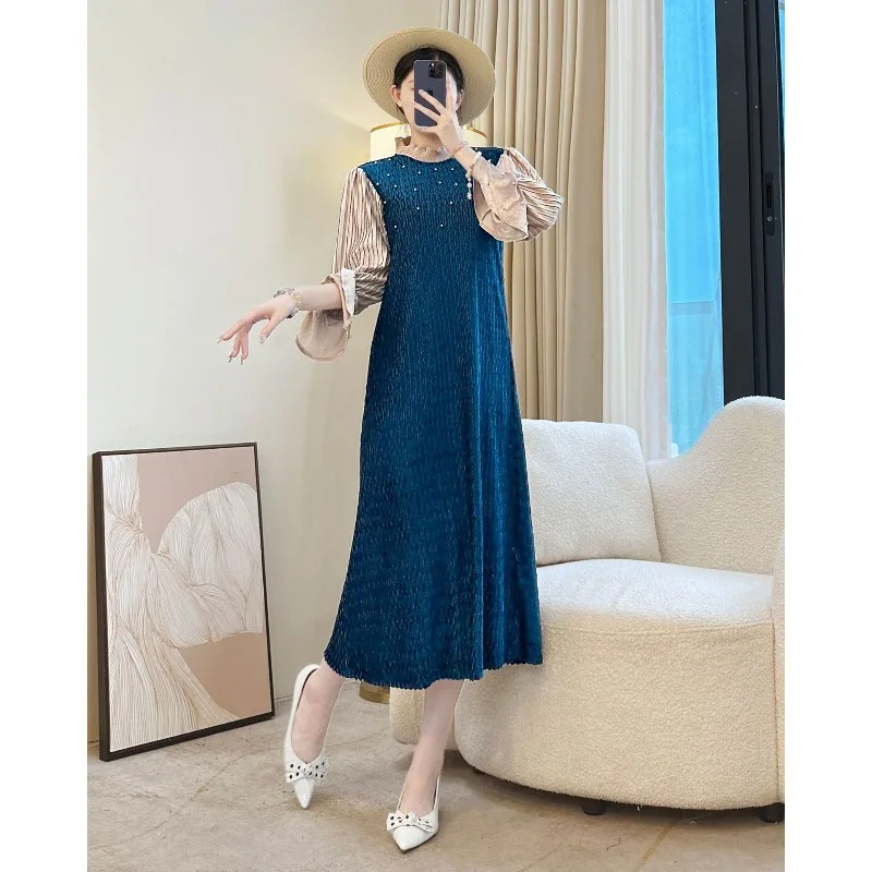 فستان مياكي مطوي مرقع مقاس كبير بأكمام واسعة على شكل حرف a فستان طويل Plisse 2025 خريف جديد ملابس نسائية غير رسمية للركاب