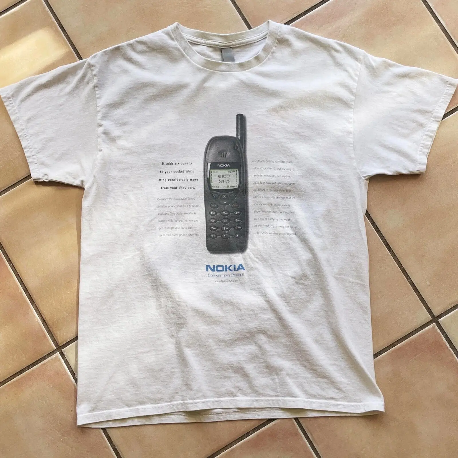 Camiseta de campaña del antiguo nokia ad, camiseta Vintage Nokia, estética de los años 2000, promoción Retro