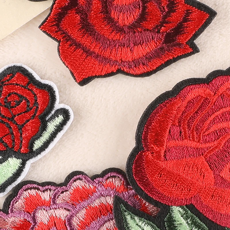 Europe and the United States popular clothing accessories handmade DIY patch patch rose computer embroidery mark badge patch