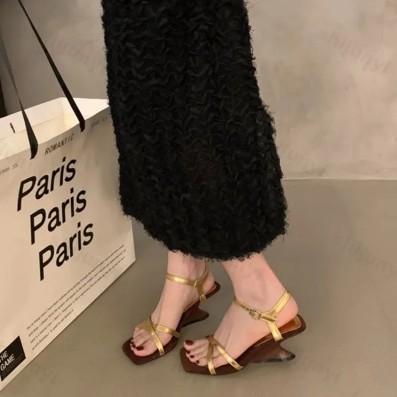 

Fashion Wedge Sandals for Women Summer Casual Non-slip Cross Platform Shoes Ladies Elegant Buckle High Heel Pumps Woman Sandals