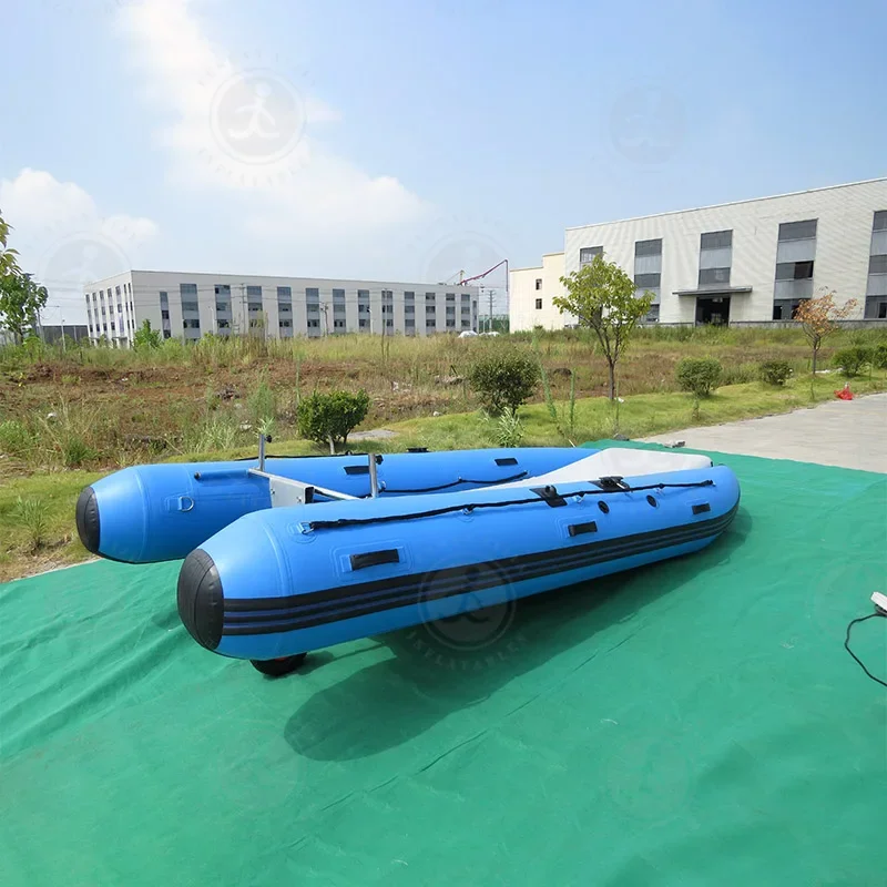 قارب كاتاماران قابل للنفخ عالي السرعة