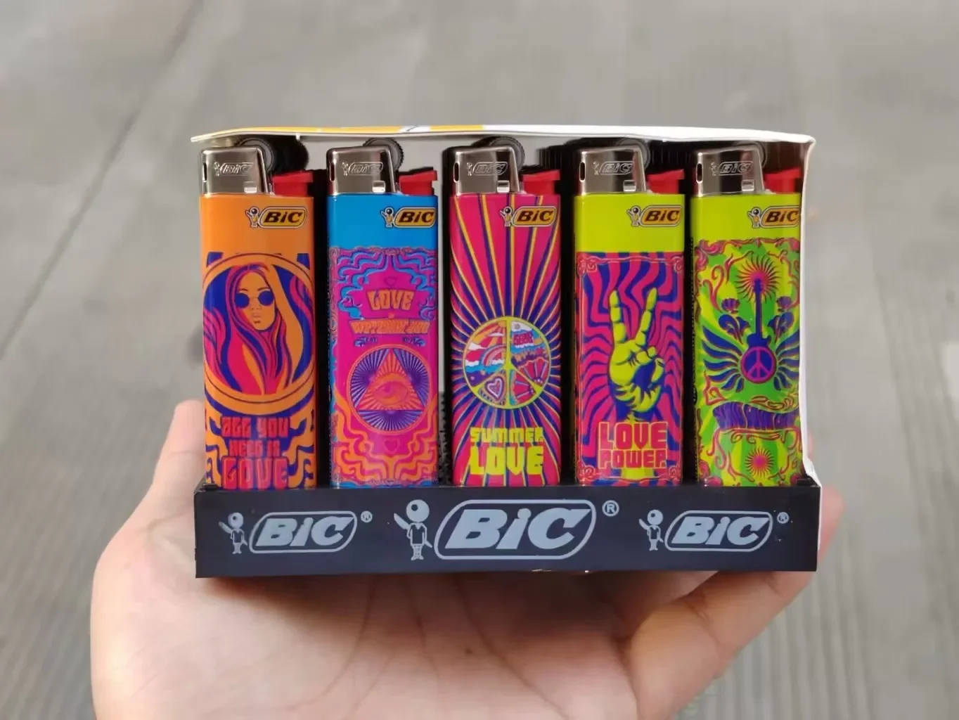 2026 New ABS Material Silver Easy To Use BIC Lighter, Size7.5