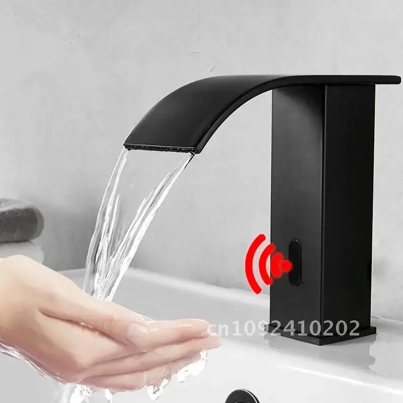 

Gold Faucet Waterfall Basin Sensor Automatic Sensor Touchless Basin Bathroom Crane Hot Mixer Water Sink Cold