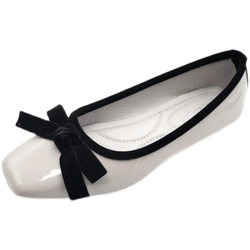 2025 الربيع والصيف موضة جديدة الضحلة ساحة تو حذاء مسطح براءات الاختراع والجلود القوس الصغير الأزرق أحذية نسائية عادية #5