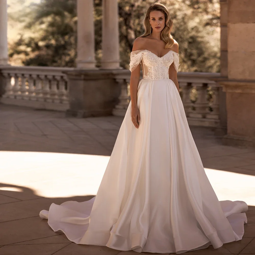 ONE LIFE  Elegant Illusion Sweetheart Flowers Satin Wedding Dresses Delicate Appliques Beaded Court Train A Line Bridal Gown