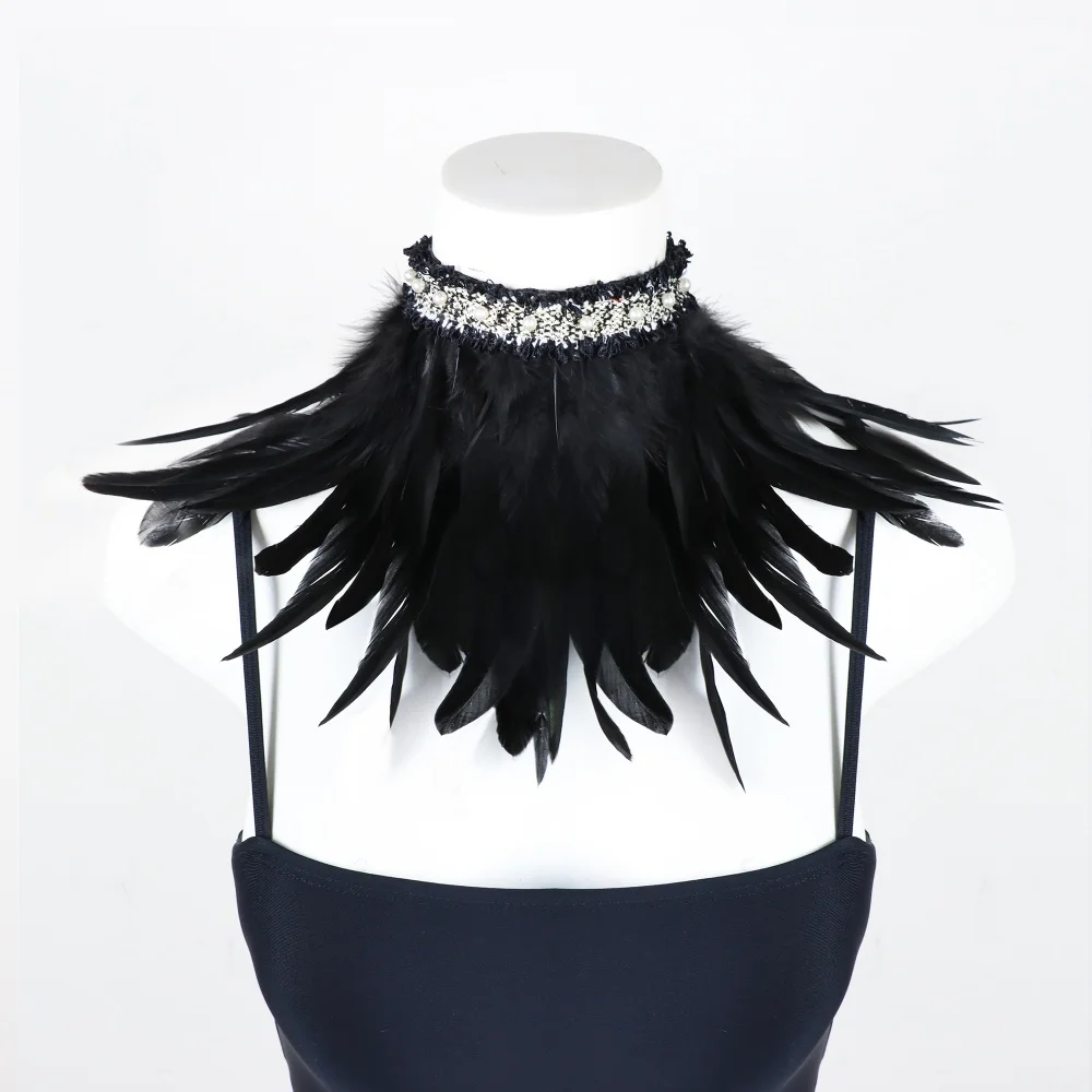 Collare di piume di pizzo vittoriano Collana girocollo di piume gotiche Puntelli per feste cosplay