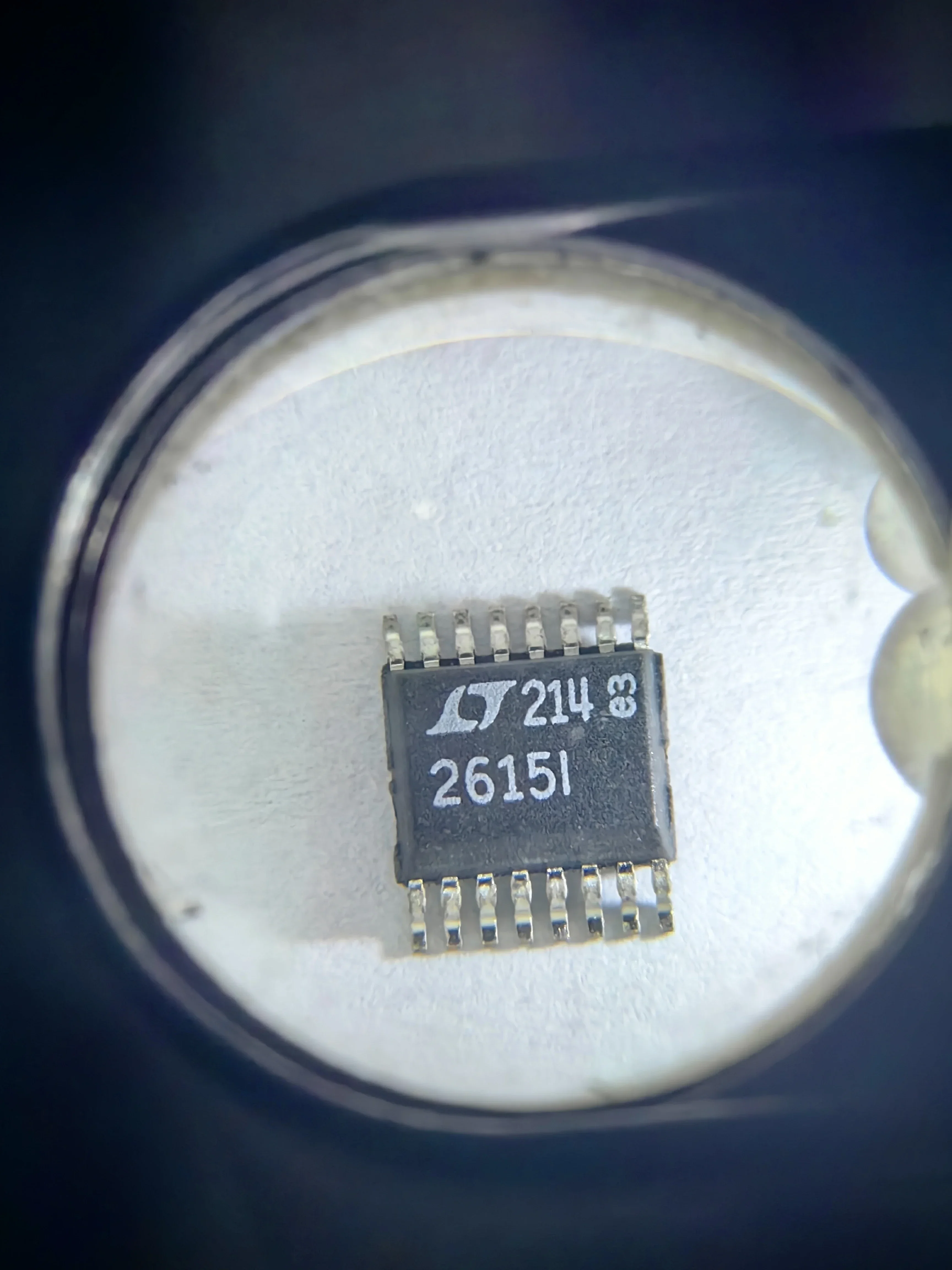 LTC2615CGN LTC2615CGN-1 LTC2615 - Octal 14-Bit Rail-to-Rail DACs in 16-Lead SSOP