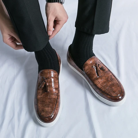 Zapatos De Hombre, мужские лоферы без шнуровки с кисточками, удобная мужская кожаная обувь, повседневная обувь, модные туфли-оксфорды, большой размер 38-47