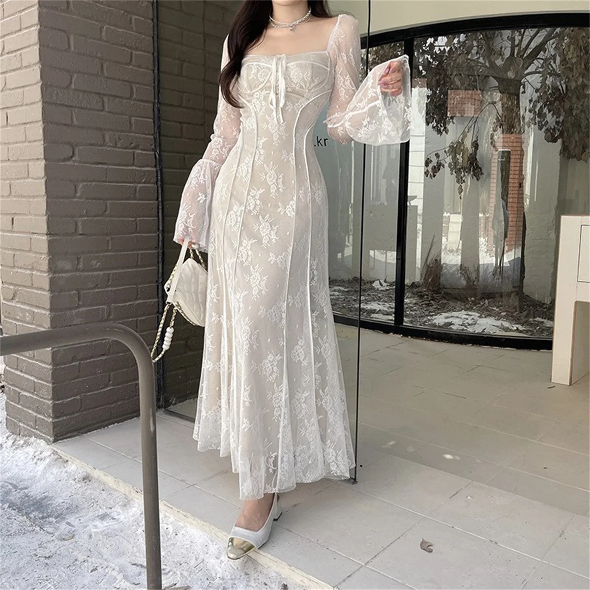 Women’s Elegant Bodycon Dress Retro Lace Long Sleeve White Dress for Spring Summer Low Cut Back Tie Dresses Slim Fit Party Wear