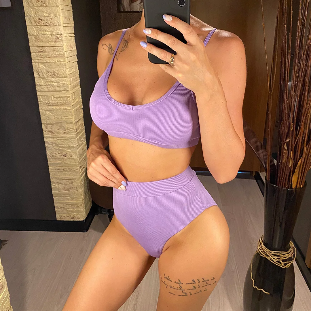 Neuer, gerippter, gepolsterter Bikini mit hoher Taille in 4 Farben, Damen-Badeanzug, zweiteiliges Bikini-Set, Badebekleidung, Badeanzug, Modell V3768. – Detail 4