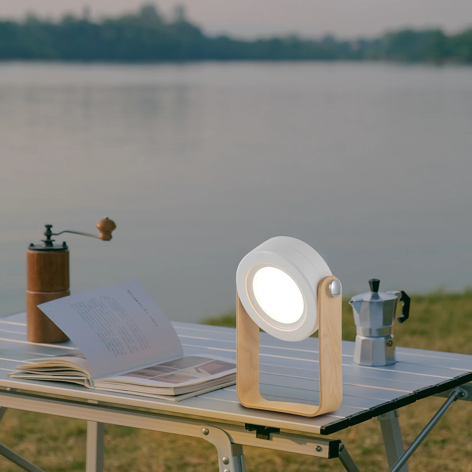 

2.2W LED Night Light 3 Levels Battery Powered 360° Touch Control Portable Camping Table Lamp