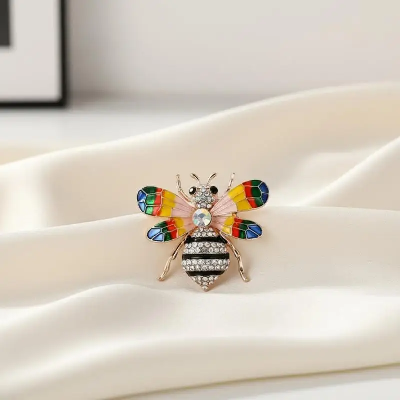 Sparkling Bee Brooch Premium Rhinestone Enamel Shiny Crystal Colorful Wings Fashion Jewelry for Wedding Banquet Gift