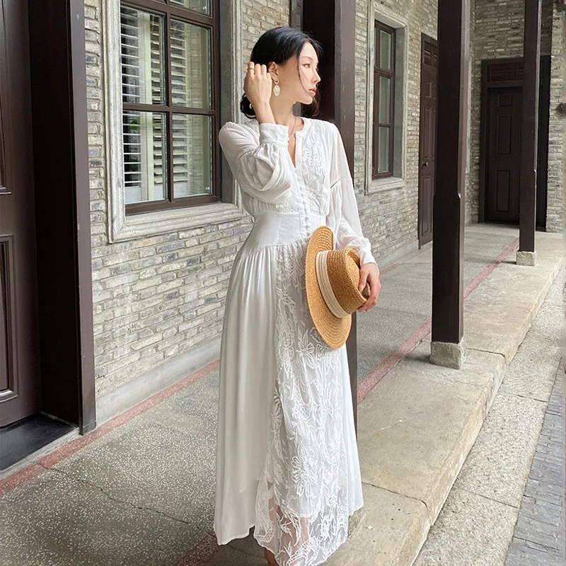 2025 New Spring Summer White Lady Dress Retro Waist Lace Stitching V-neck Dresses Embroidery Boho Long Dress Women Vestiods
