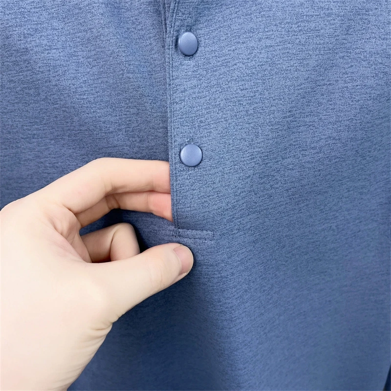 Original Herren Langarm-Poloshirt, schnelltrocknend, atmungsaktiv, mit Revers und Knöpfen, exquisiter Buchstabendruck, Herbst-Freizeit-Sportbekleidung für Herren – Detail 3