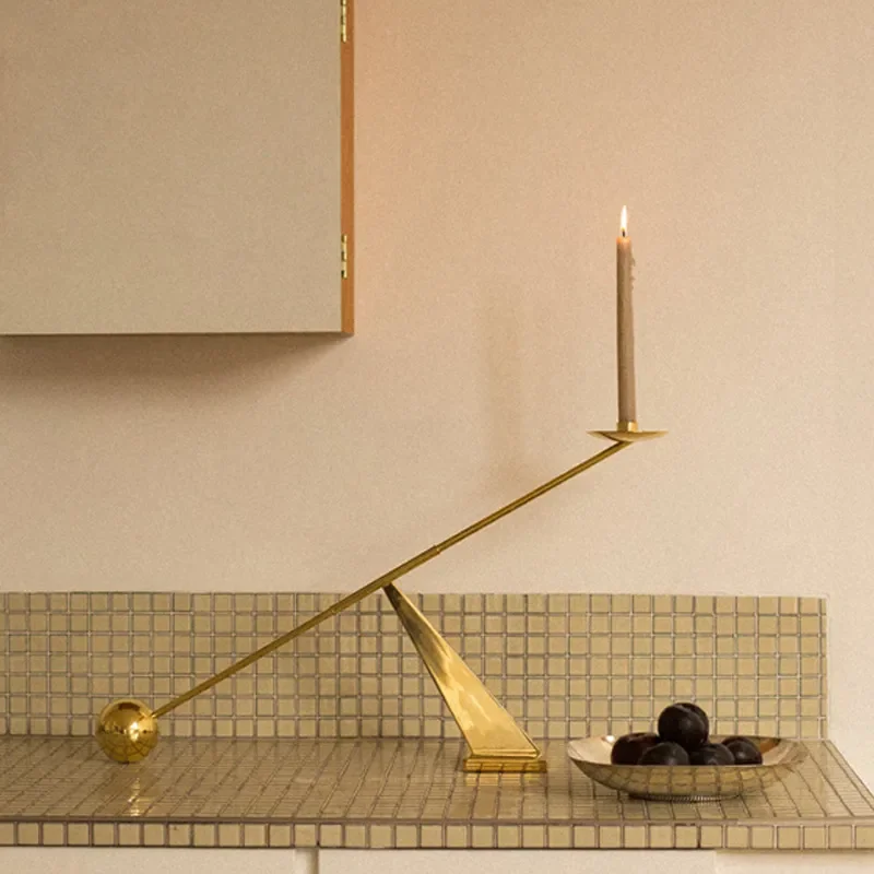 Modern Creative Candlestick Holder for Living Room Bedroom Hotel Office Tabletop Art Decor Simple Interconnect Design Soft