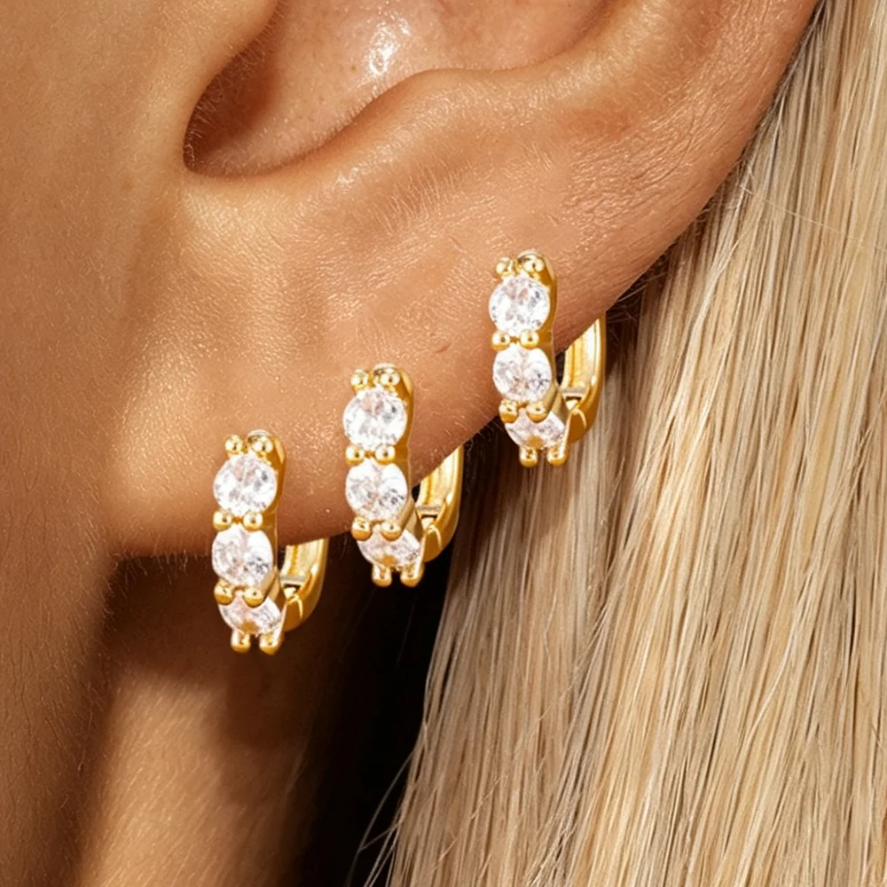 3-teiliges Set 18K Vergoldete Glänzende Zirkon-Creolen für Damen, Trendige Edelstahl-Huggie-Ohrringe, Hochzeitsschmuck-Geschenke